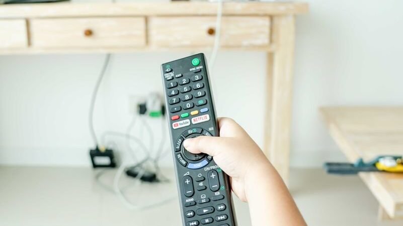 CloudTV thunderOS: India’s “Homegrown” Smart TV OS Is Android Underneath