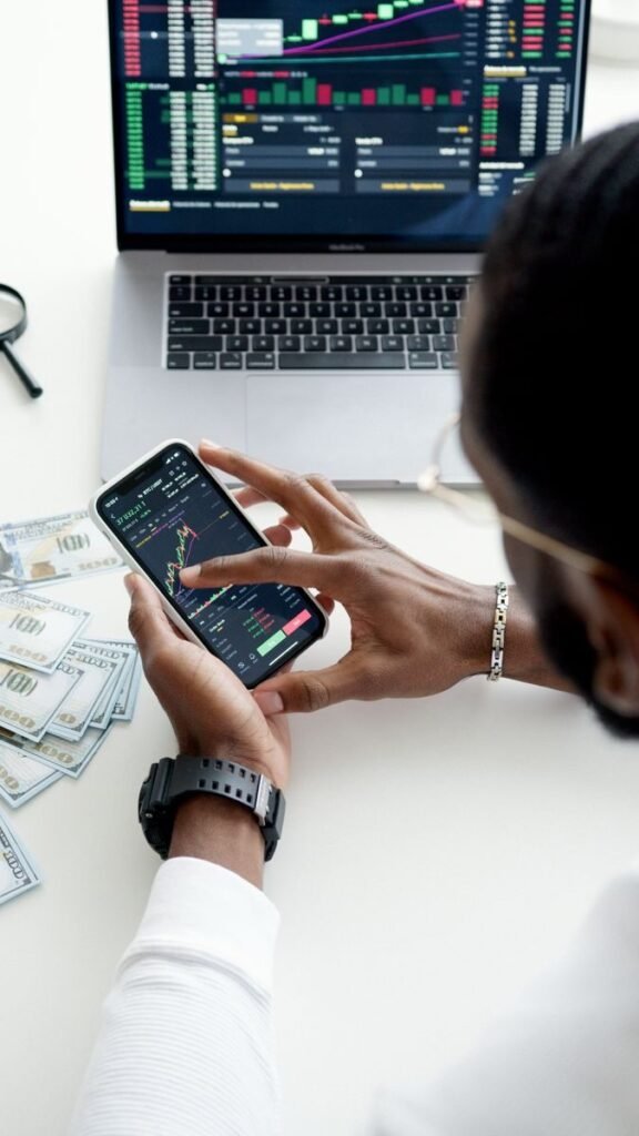 FinBharat Wealth-Tech Platform: ₹100 Investing for the Next 100 Million