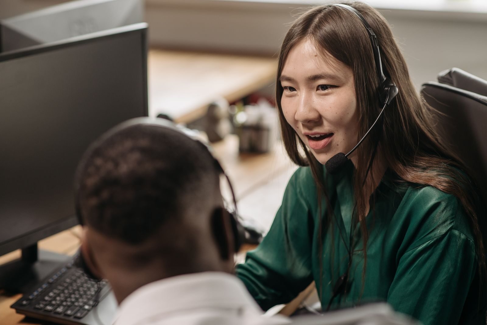Vertical SaaS as Survival Math: Zoho’s Zia Chat Is Really a Play to Own Business Context