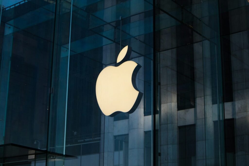 Apple Patent Verdict: Record $5.7 Billion — and Why It May Not Survive