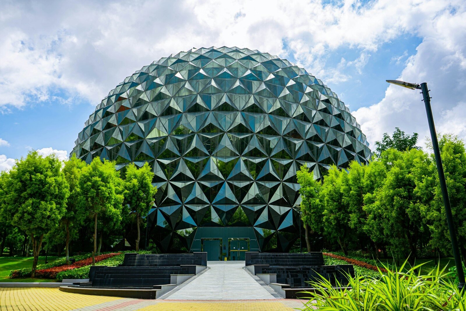 AI revenue: Infosys’ 29% jump and the guidance cut
