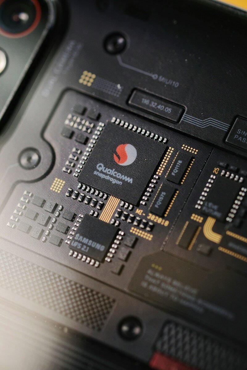 Qualcomm AWS Deal: The $60 Billion Warrant Behind a Vague Press Release